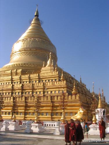 Gijs Velghe | Myanmar