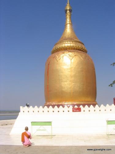 Gijs Velghe | Myanmar